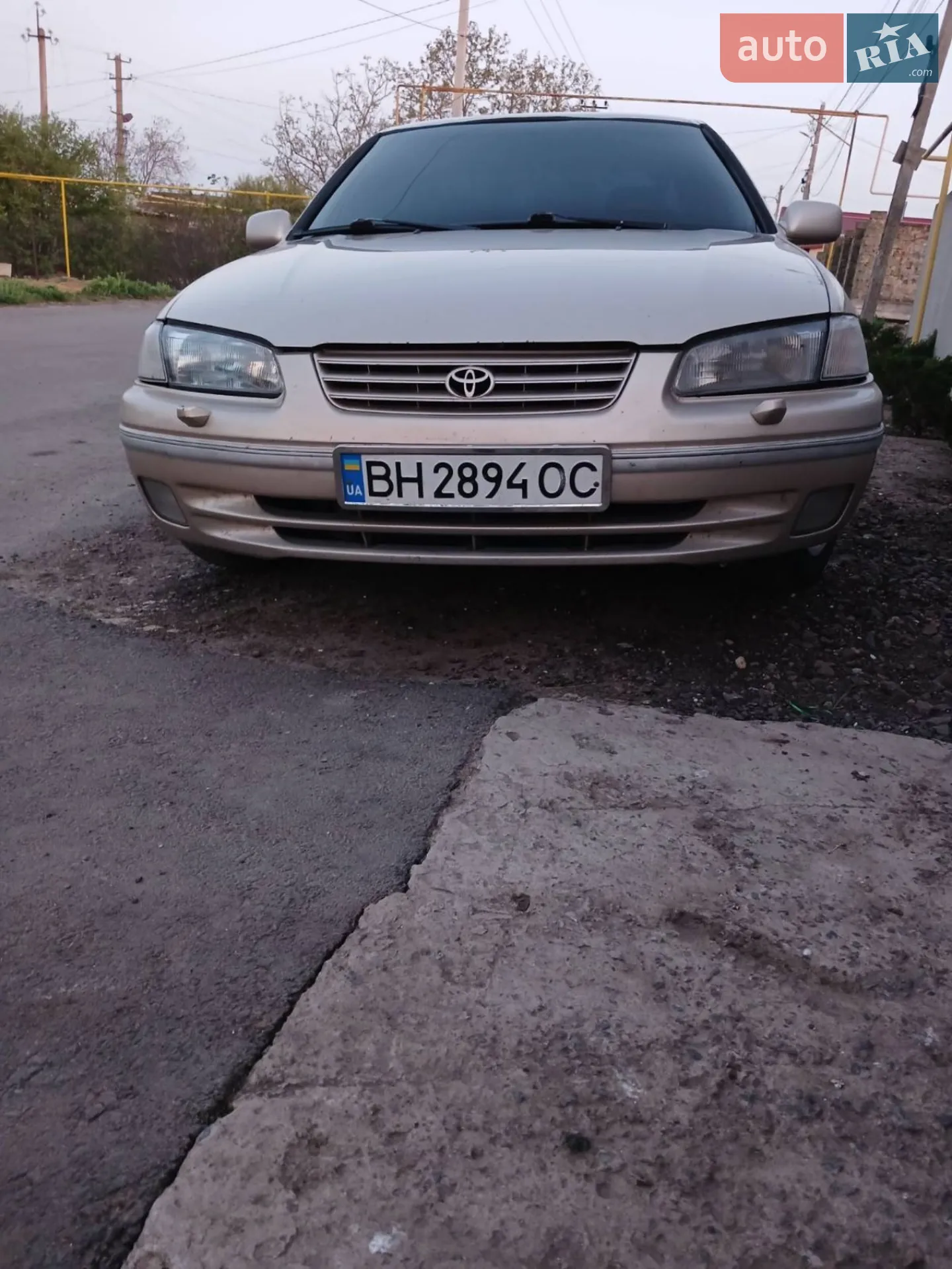 Toyota Camry, 1998