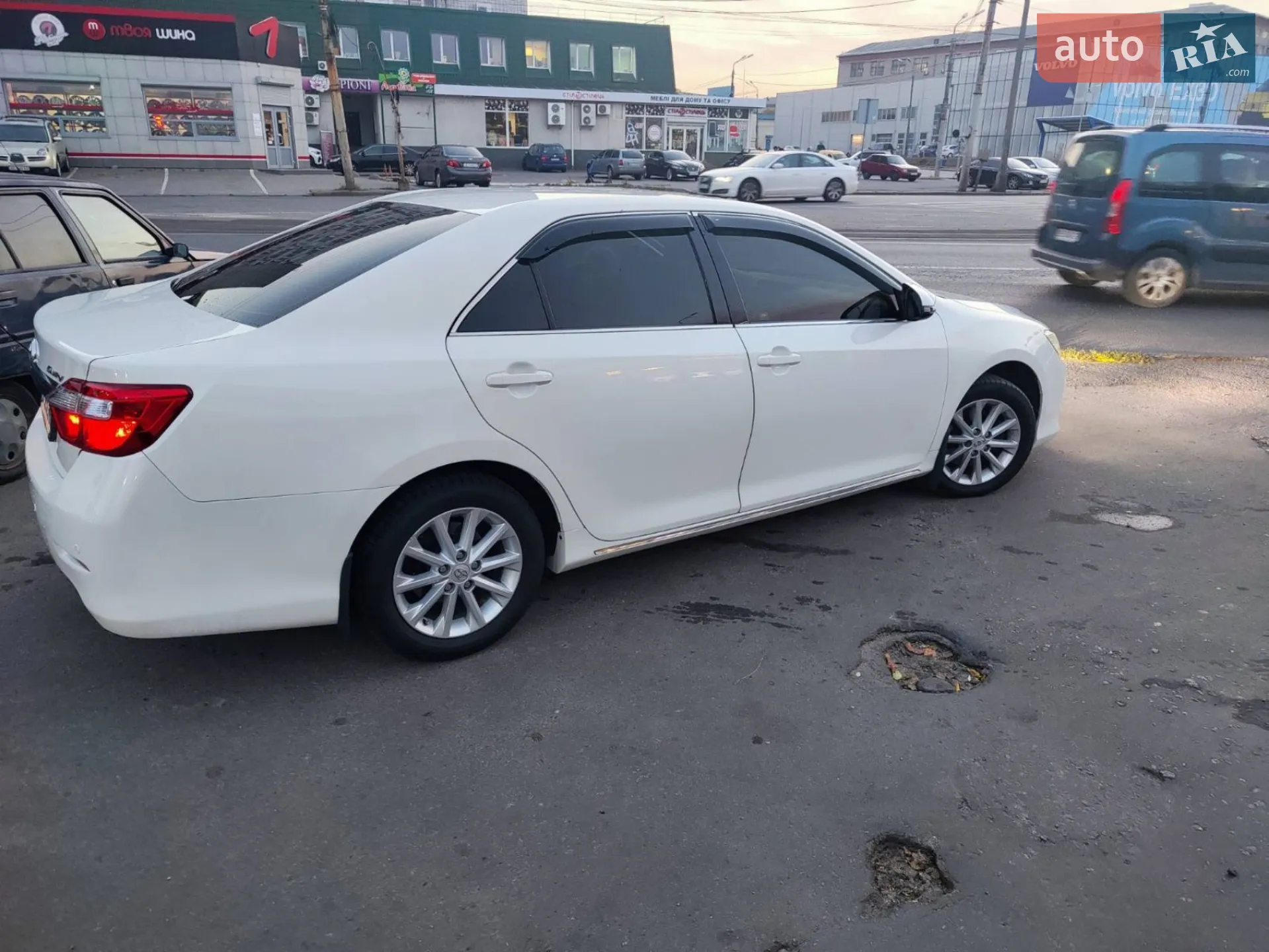 Toyota Camry, 2012