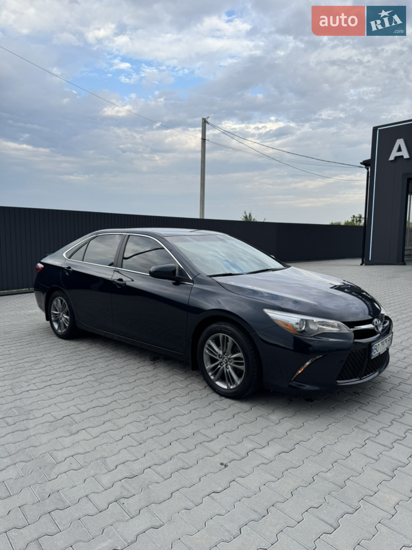 Toyota Camry, 2017
