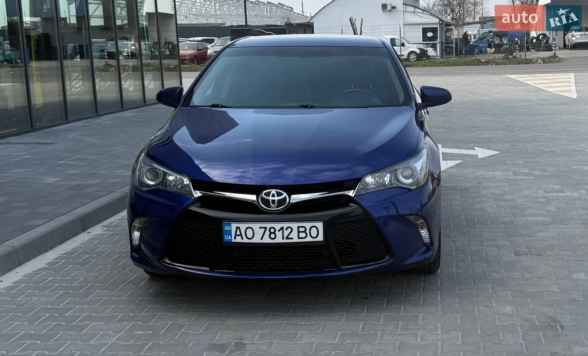 Toyota Camry, 2015