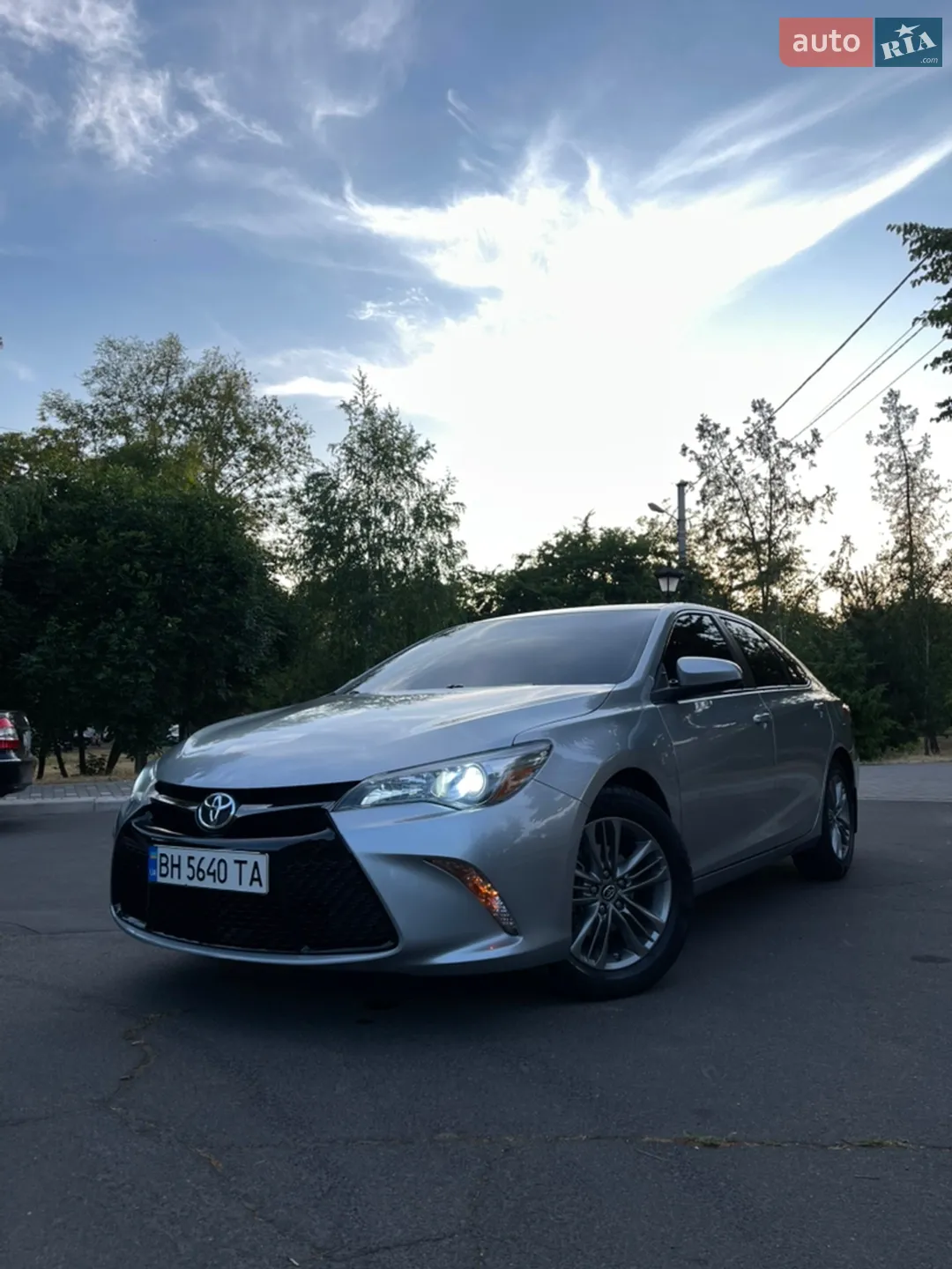 Toyota Camry, 2016
