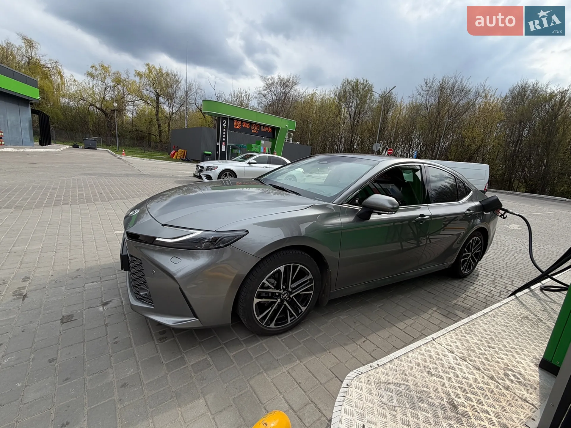 Toyota Camry, 2024