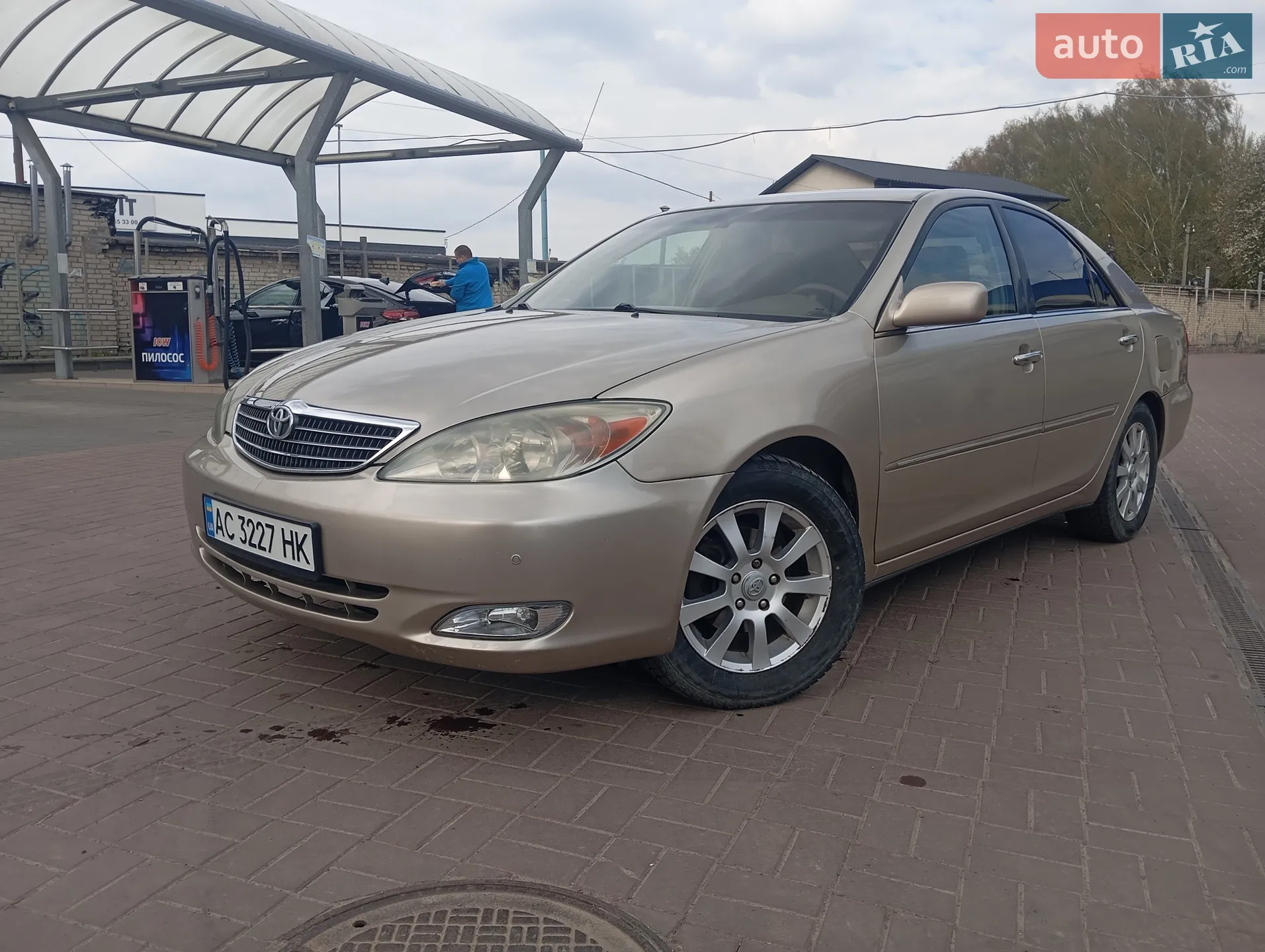 Toyota Camry, 2004