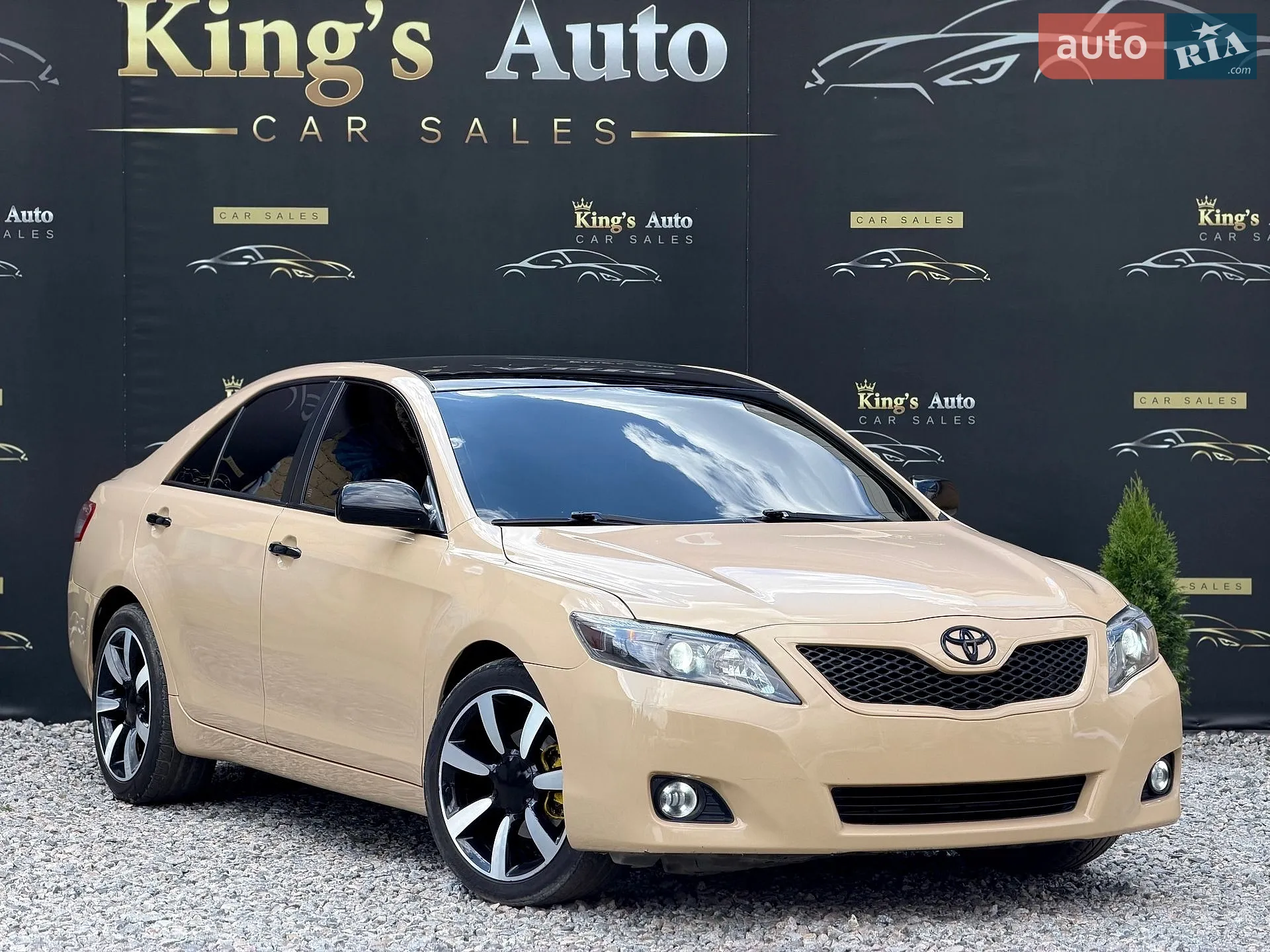 Toyota Camry, 2010