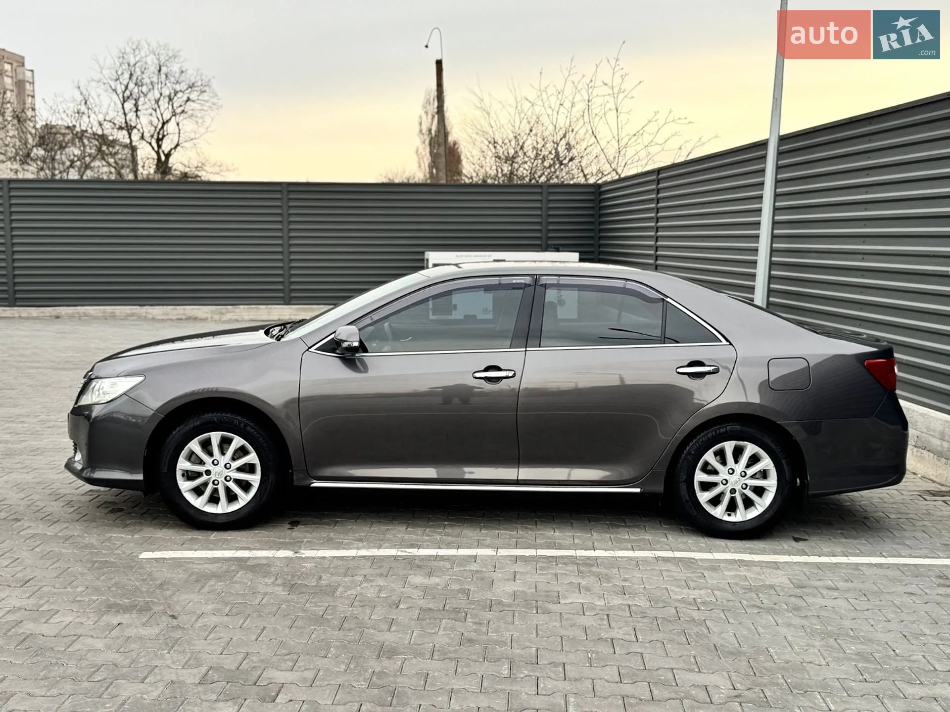 Toyota Camry, 2012