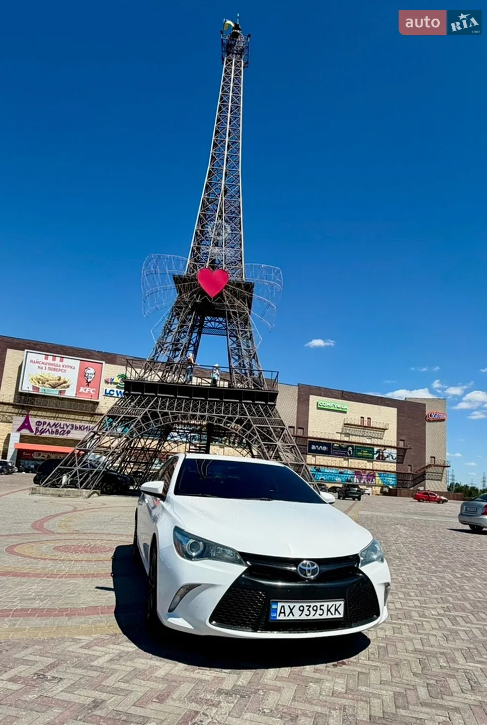 Toyota Camry, 2015
