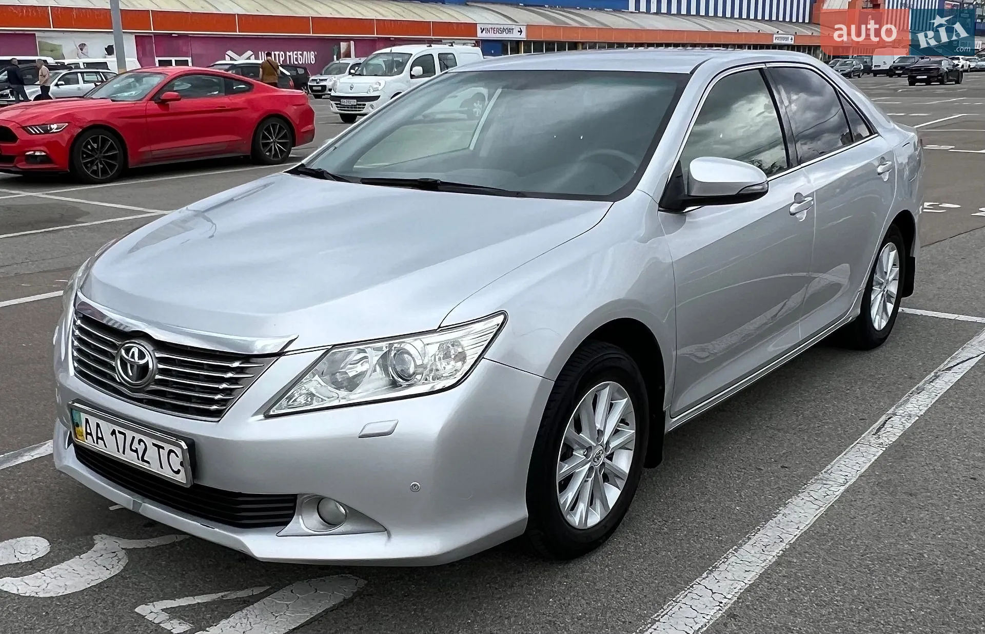 Toyota Camry, 2012