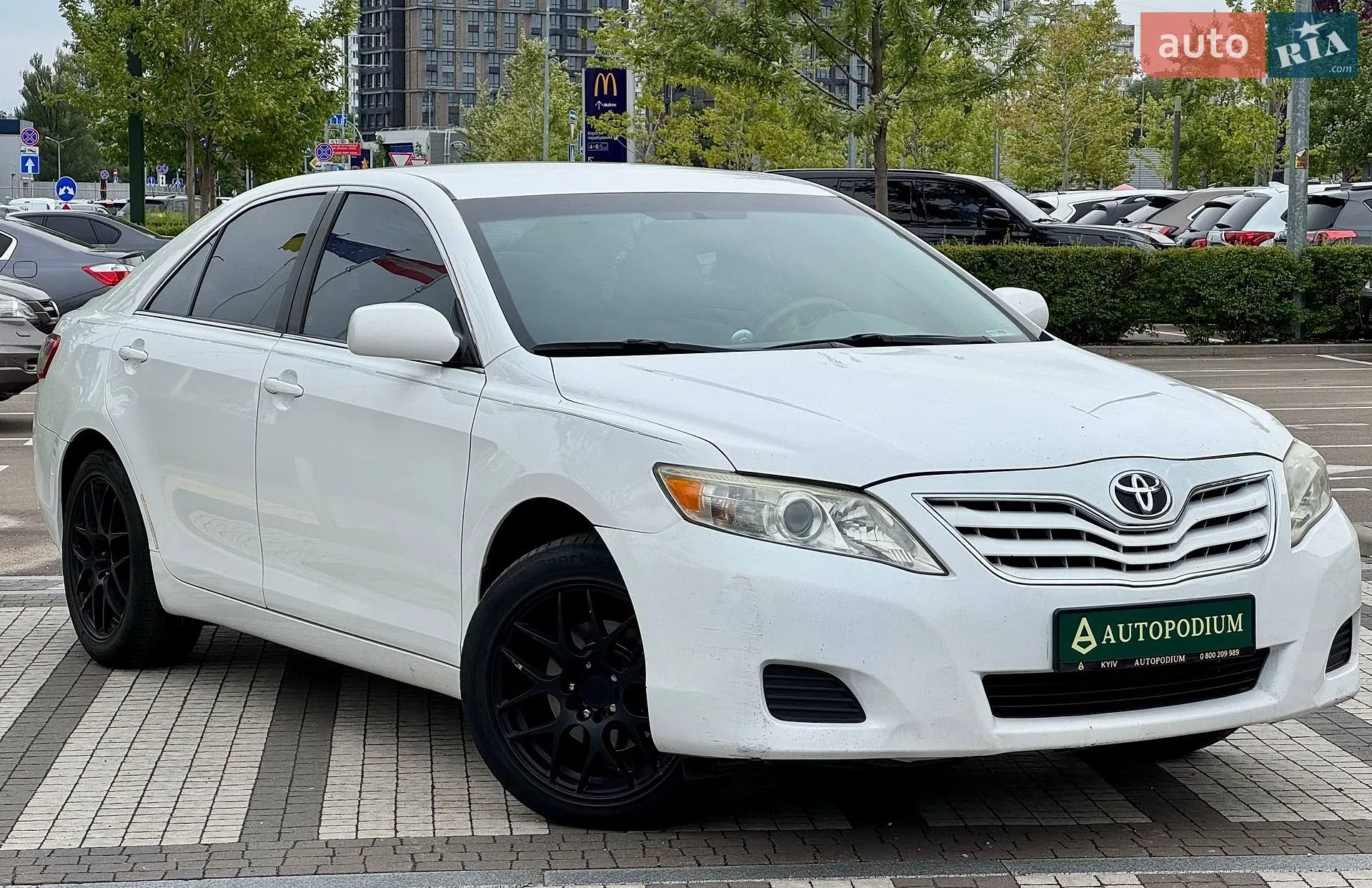 Toyota Camry, 2011