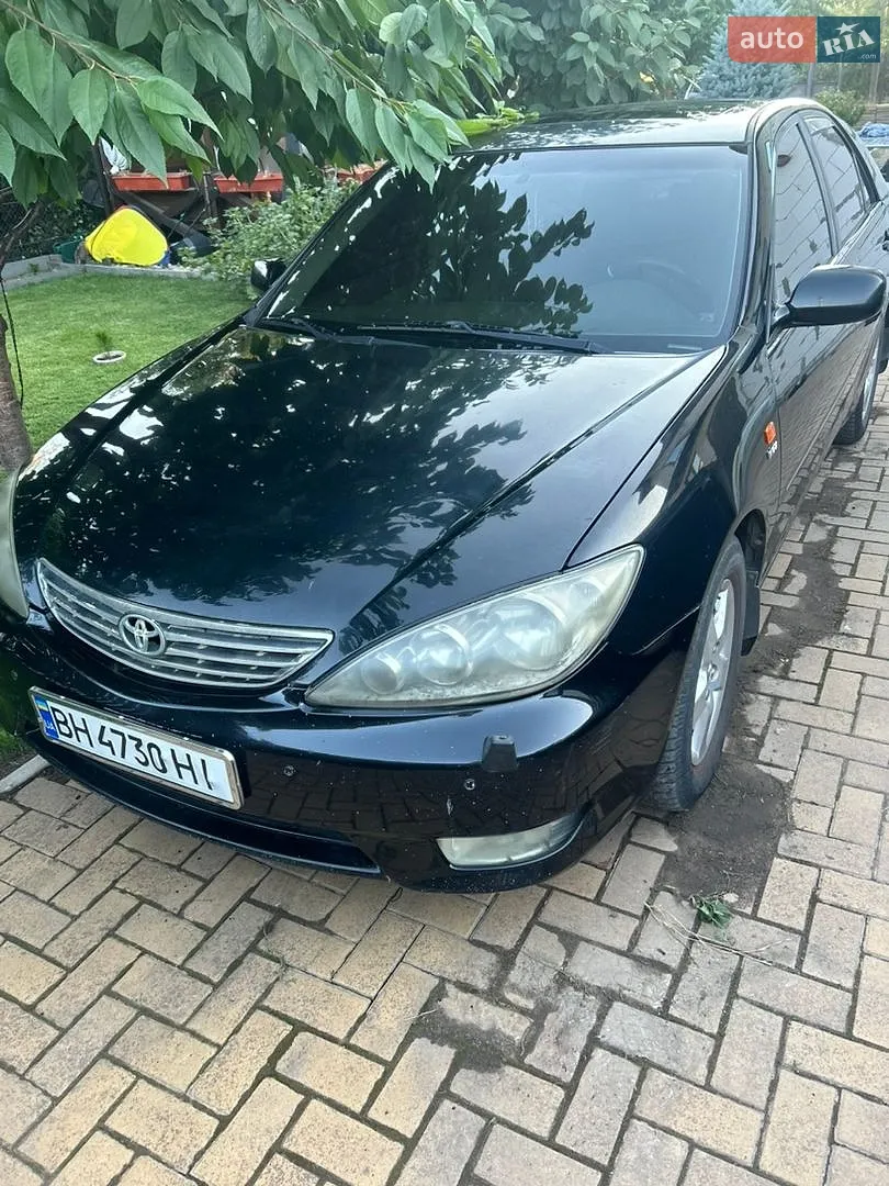 Toyota Camry, 2003