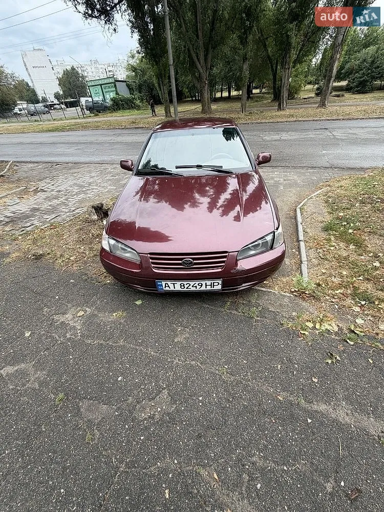 Toyota Camry, 1999