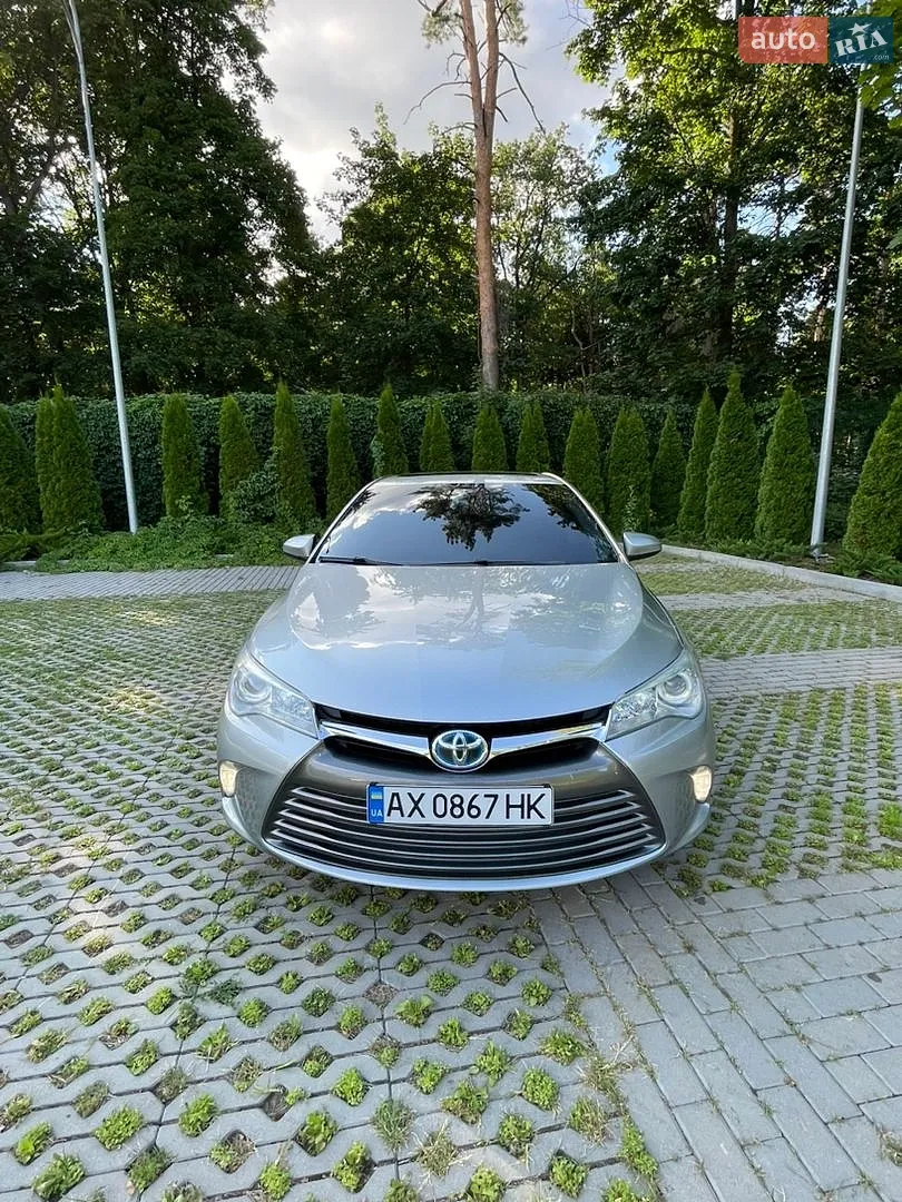 Toyota Camry, 2015