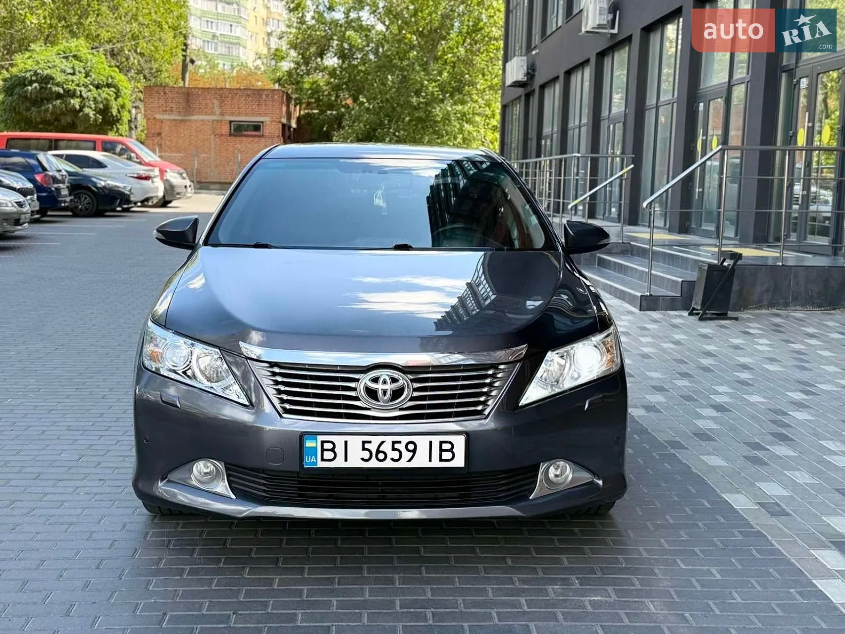 Toyota Camry, 2011