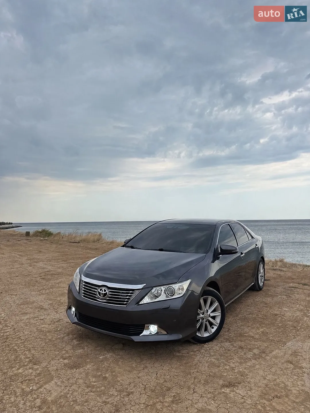 Toyota Camry, 2011