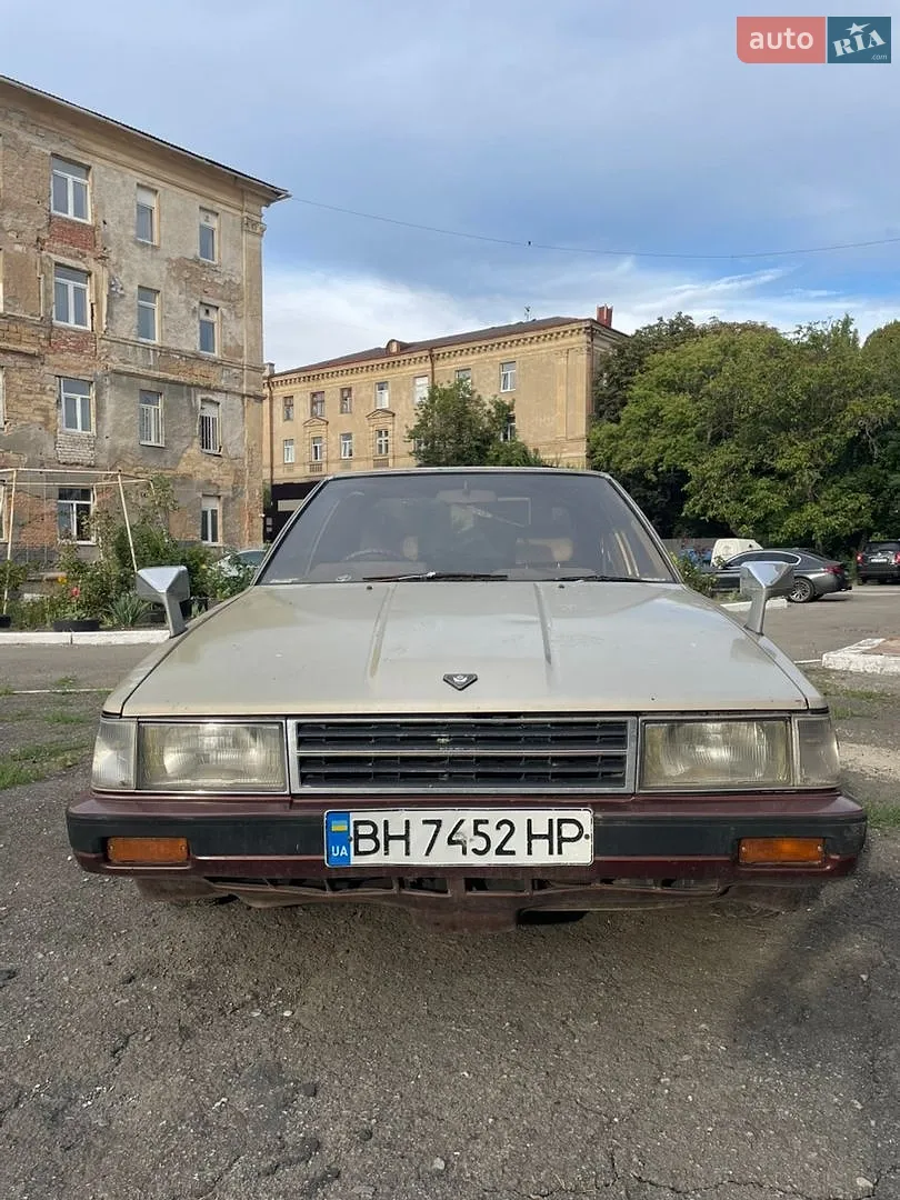 Toyota Camry, 1982