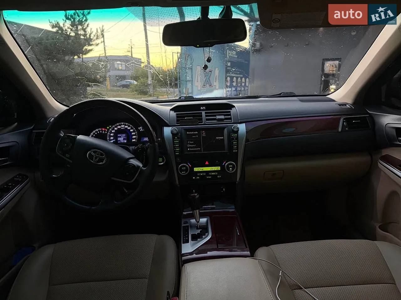 Toyota Camry, 2012