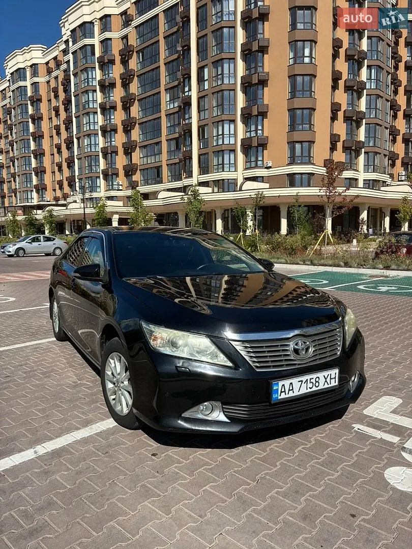 Toyota Camry, 2014