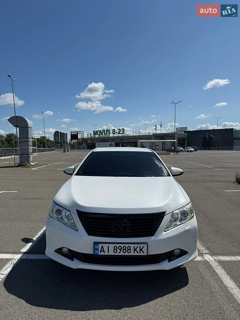 Toyota Camry, 2012