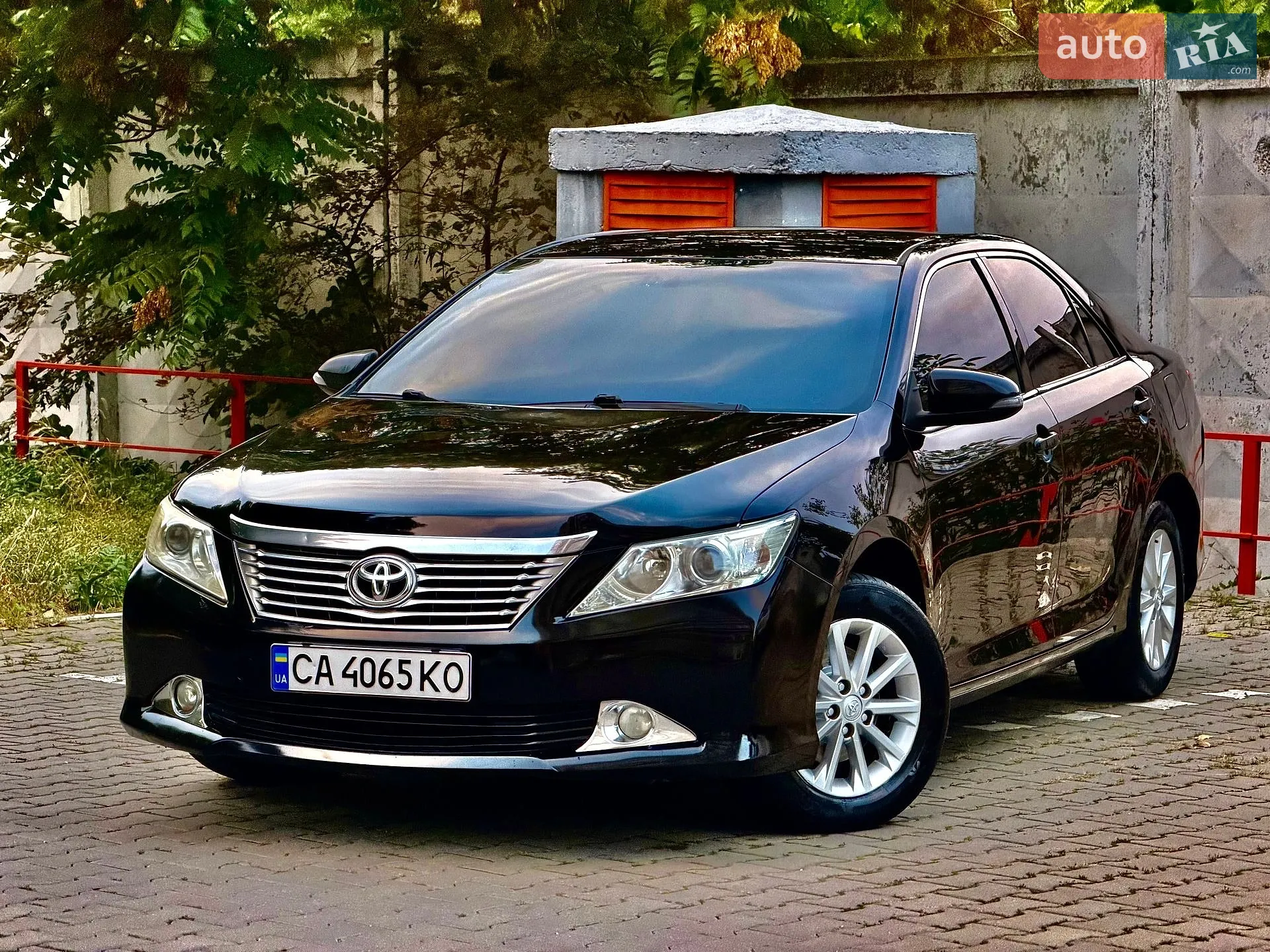 Toyota Camry, 2012