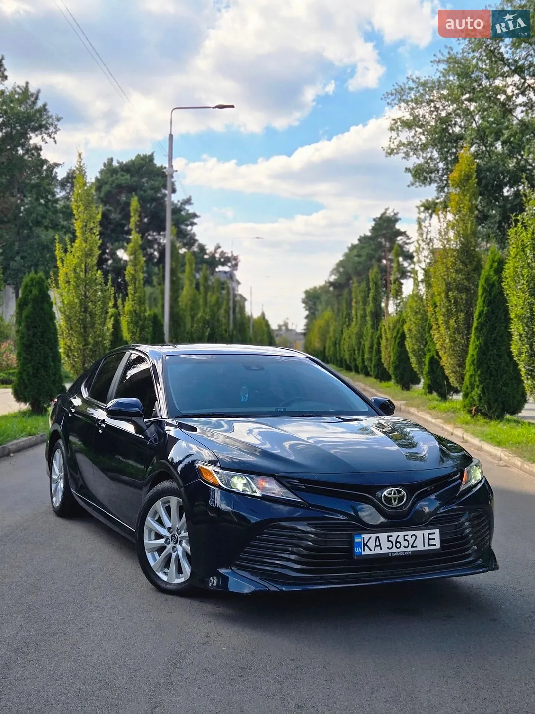 Toyota Camry, 2019