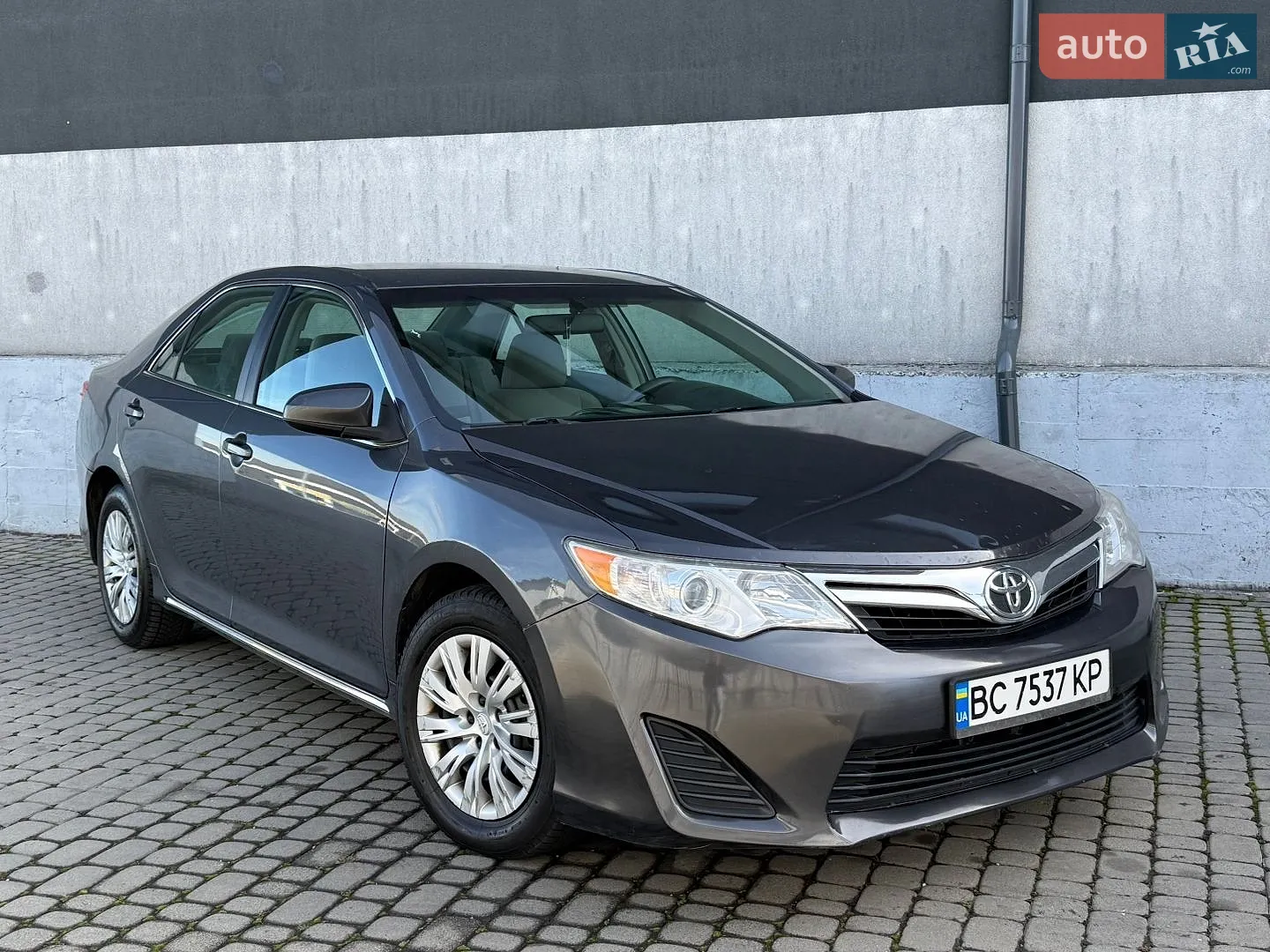 Toyota Camry, 2011