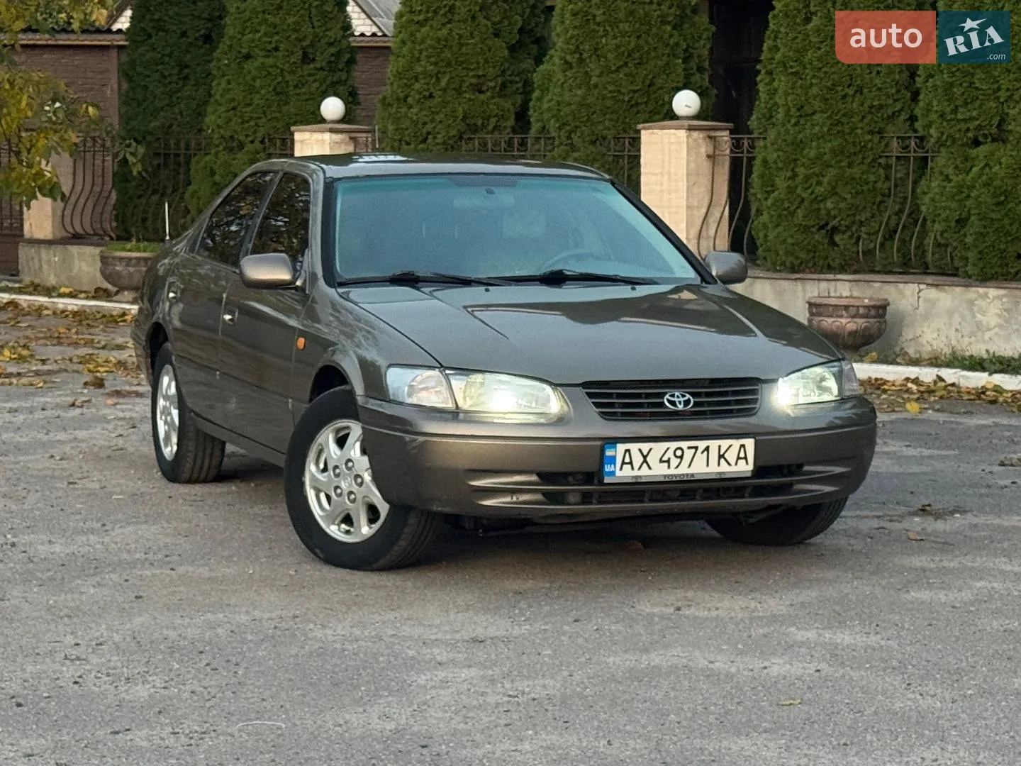 Toyota Camry, 1998
