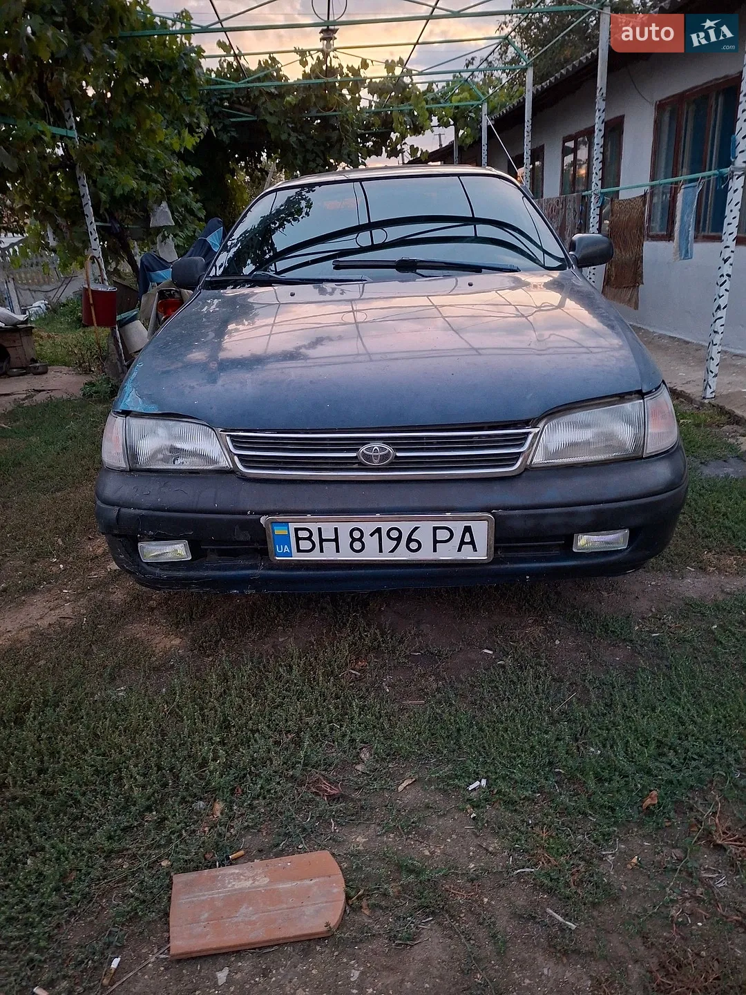Toyota Carina E, 1992