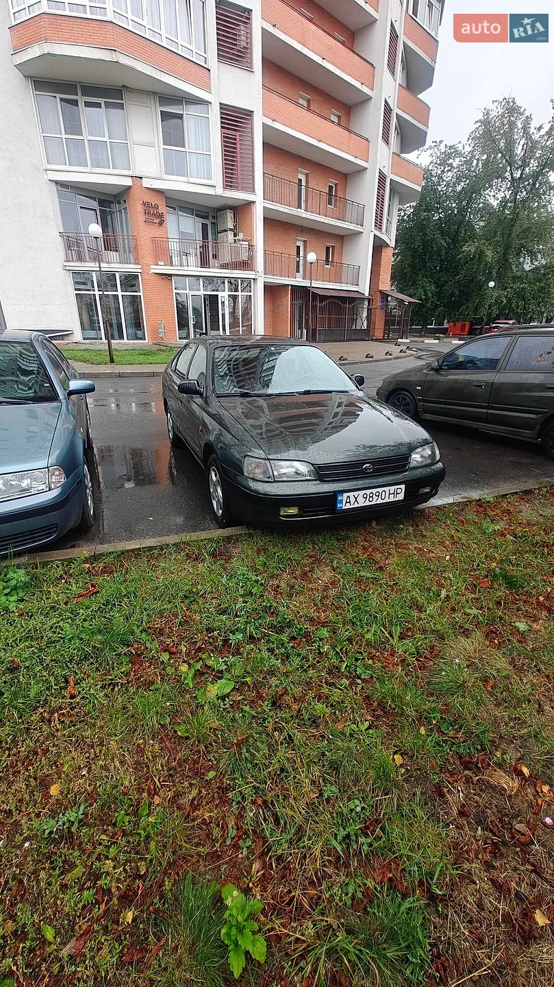Toyota Carina E, 1994