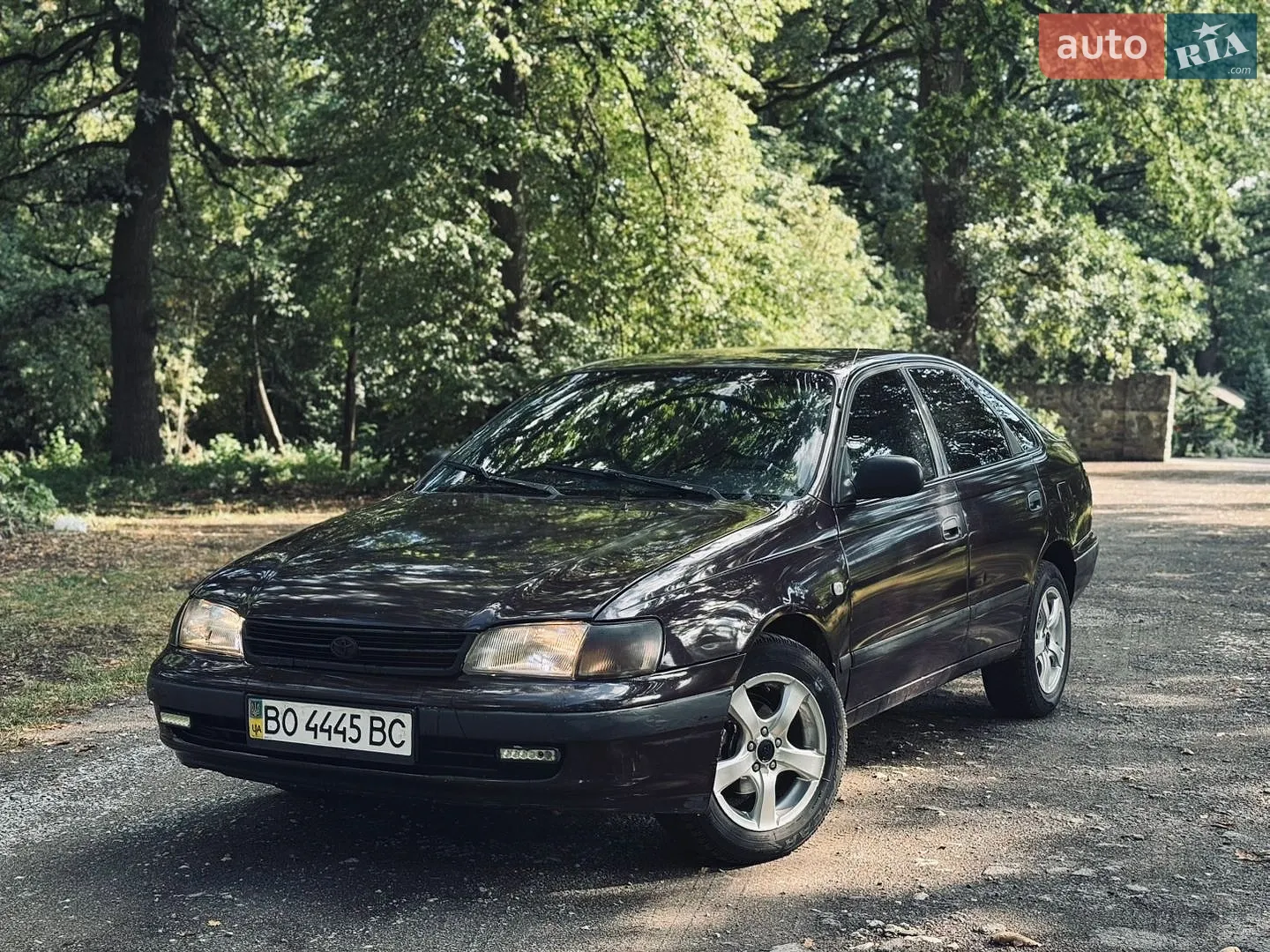 Toyota Carina, 1992