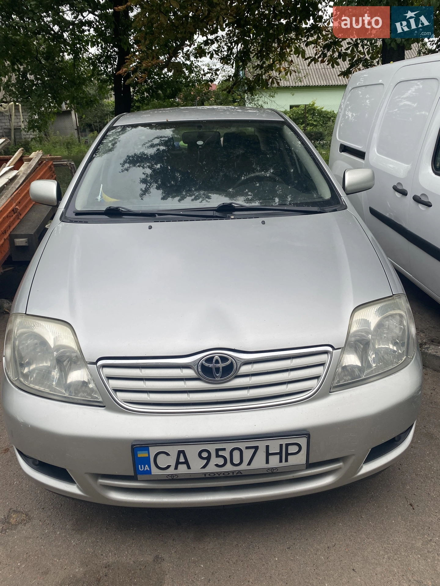 Toyota Corolla, 2004
