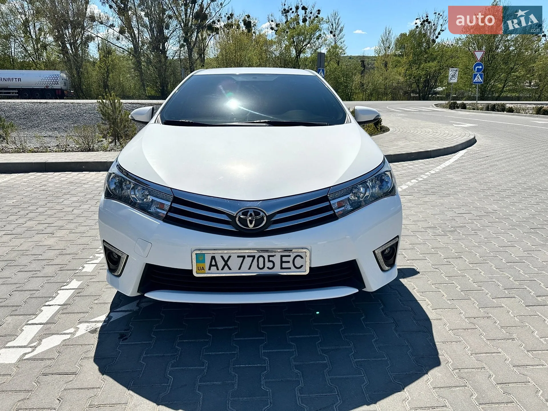 Toyota Corolla, 2015