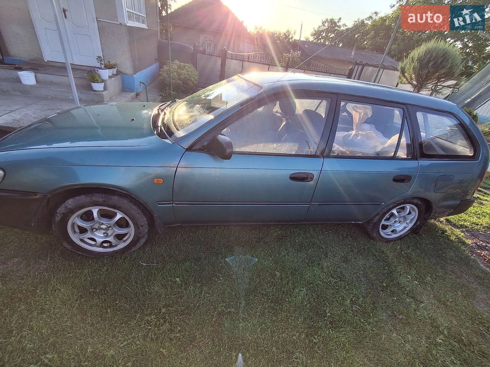 Toyota Corolla, 1996