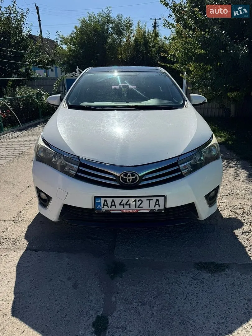 Toyota Corolla, 2015