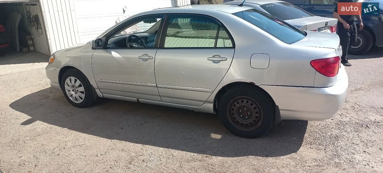 Toyota Corolla, 2005