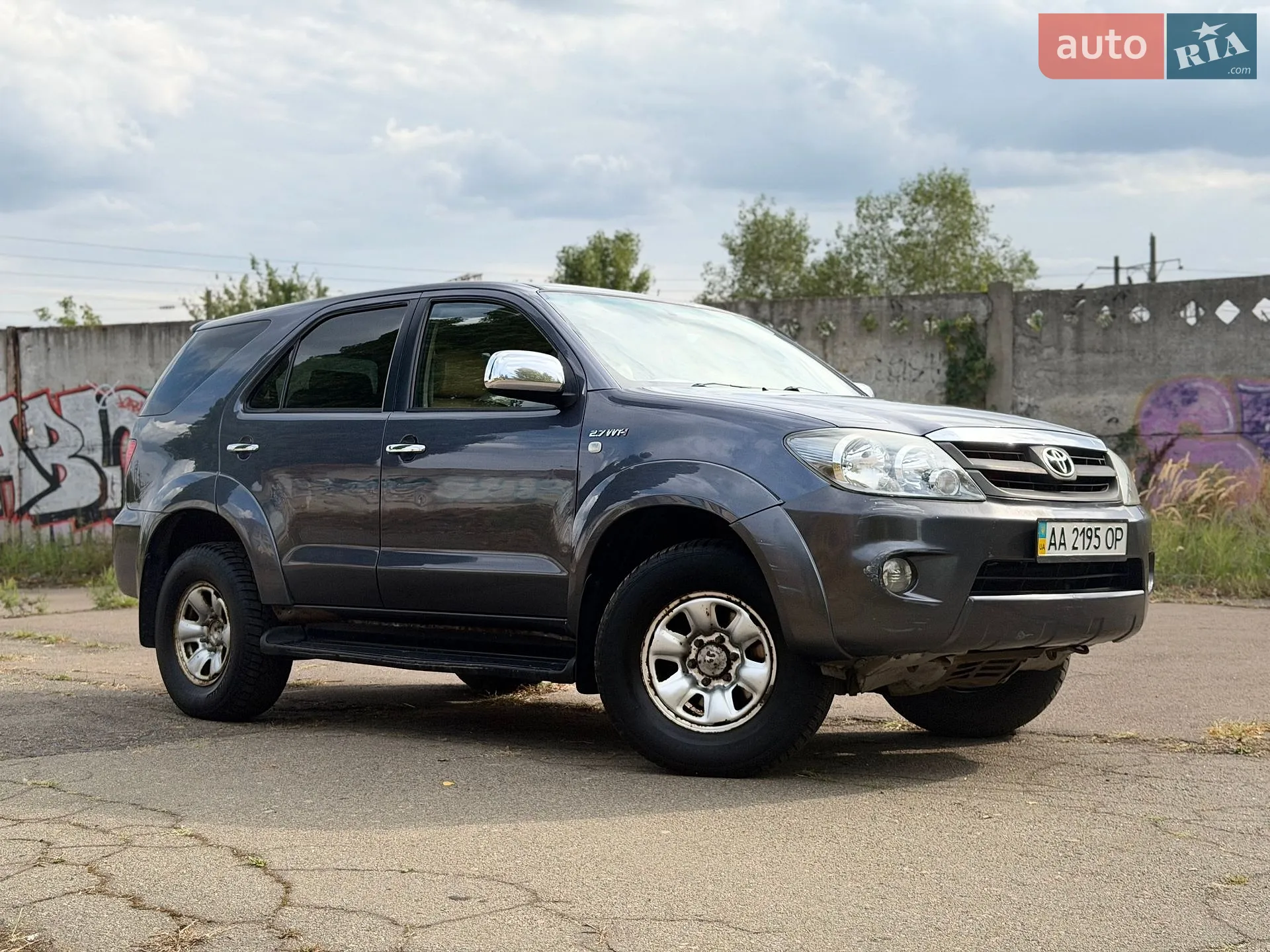 Toyota Fortuner 2006 — 1