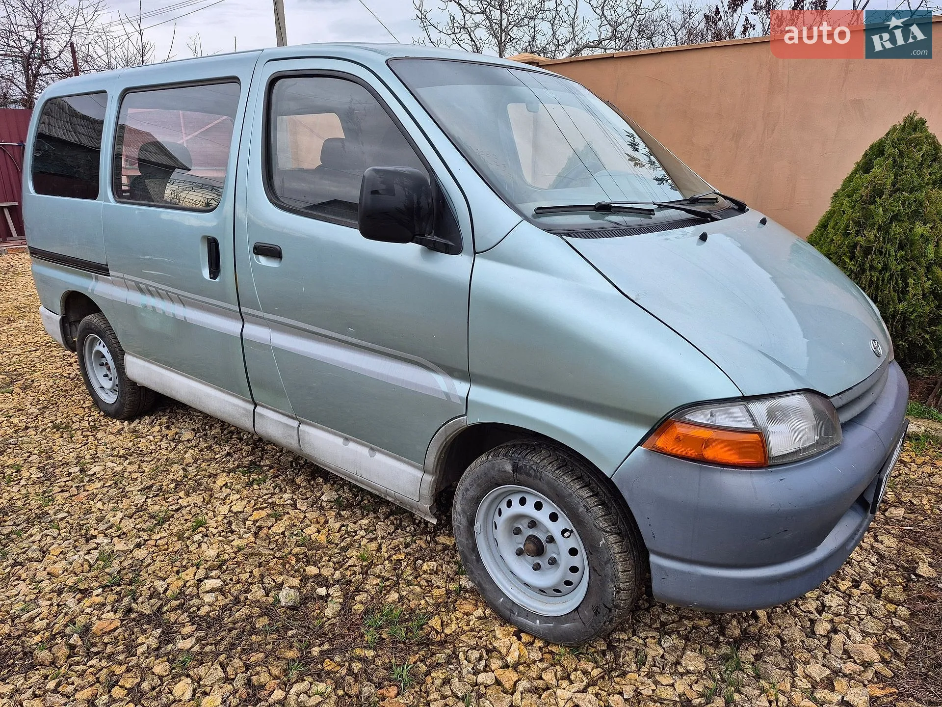 Toyota Hiace, 1996