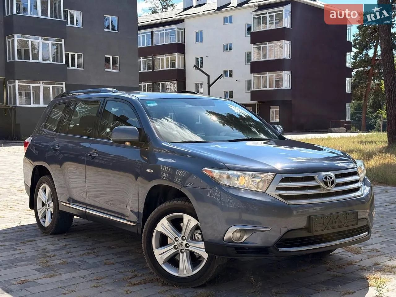 Toyota Highlander 2012 — 1