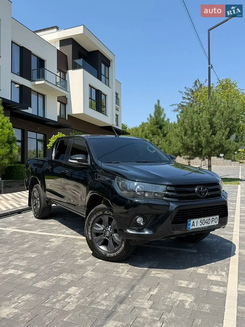 Toyota Hilux, 2016