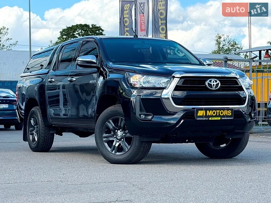 Toyota Hilux, 2023