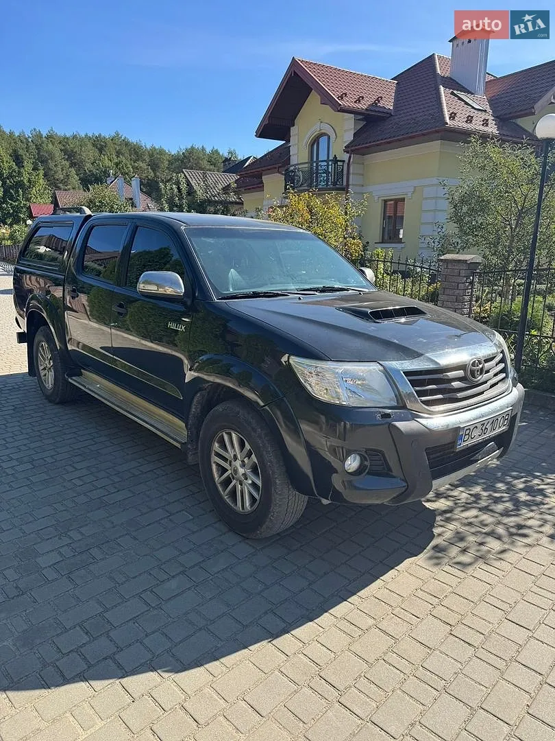 Toyota Hilux, 2014