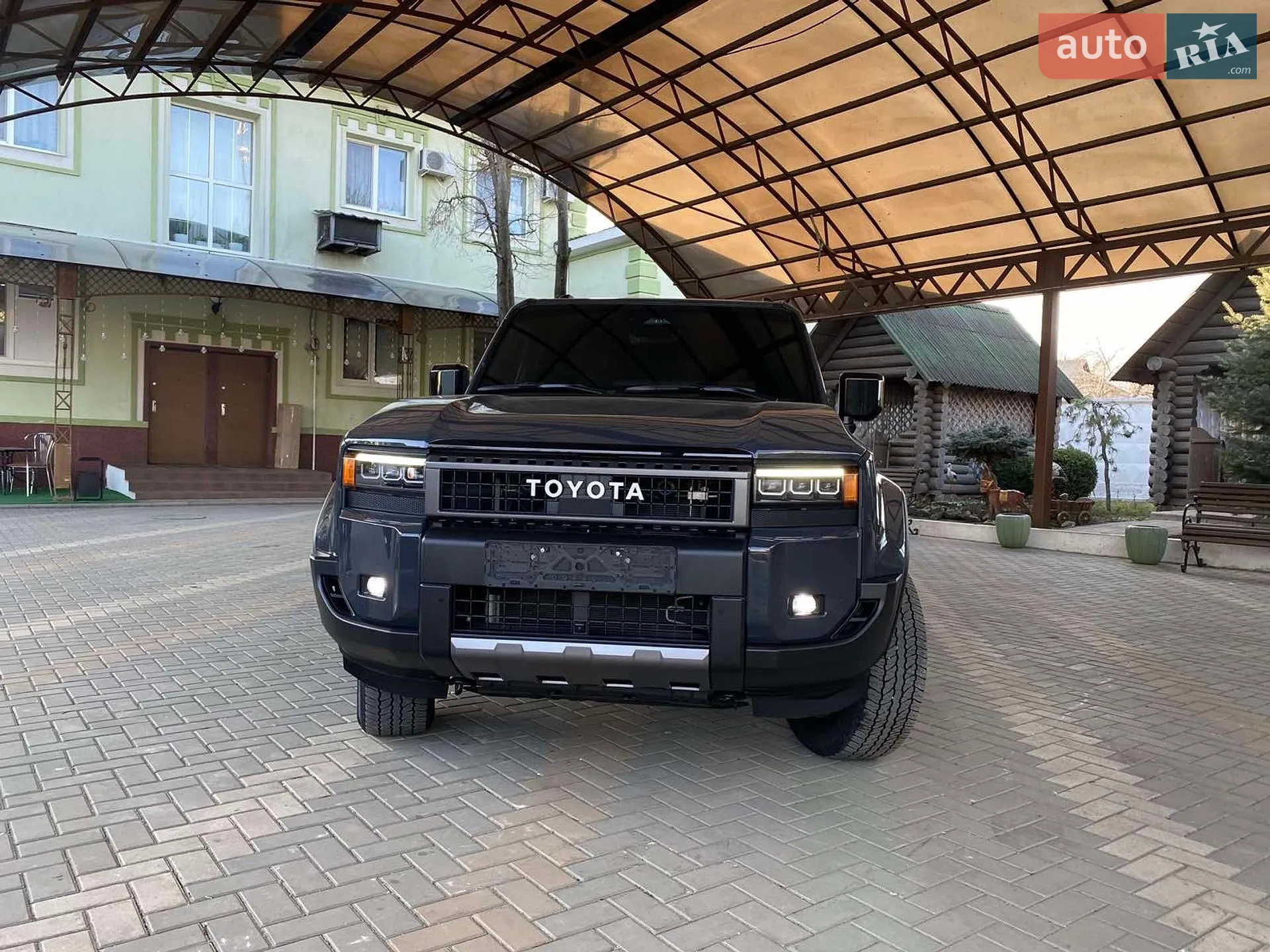 Toyota Land Cruiser Prado, 2024
