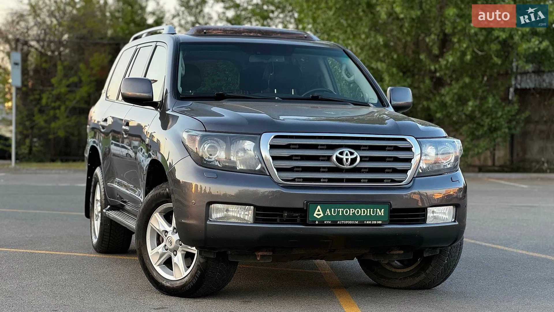 Toyota Land Cruiser, 2011