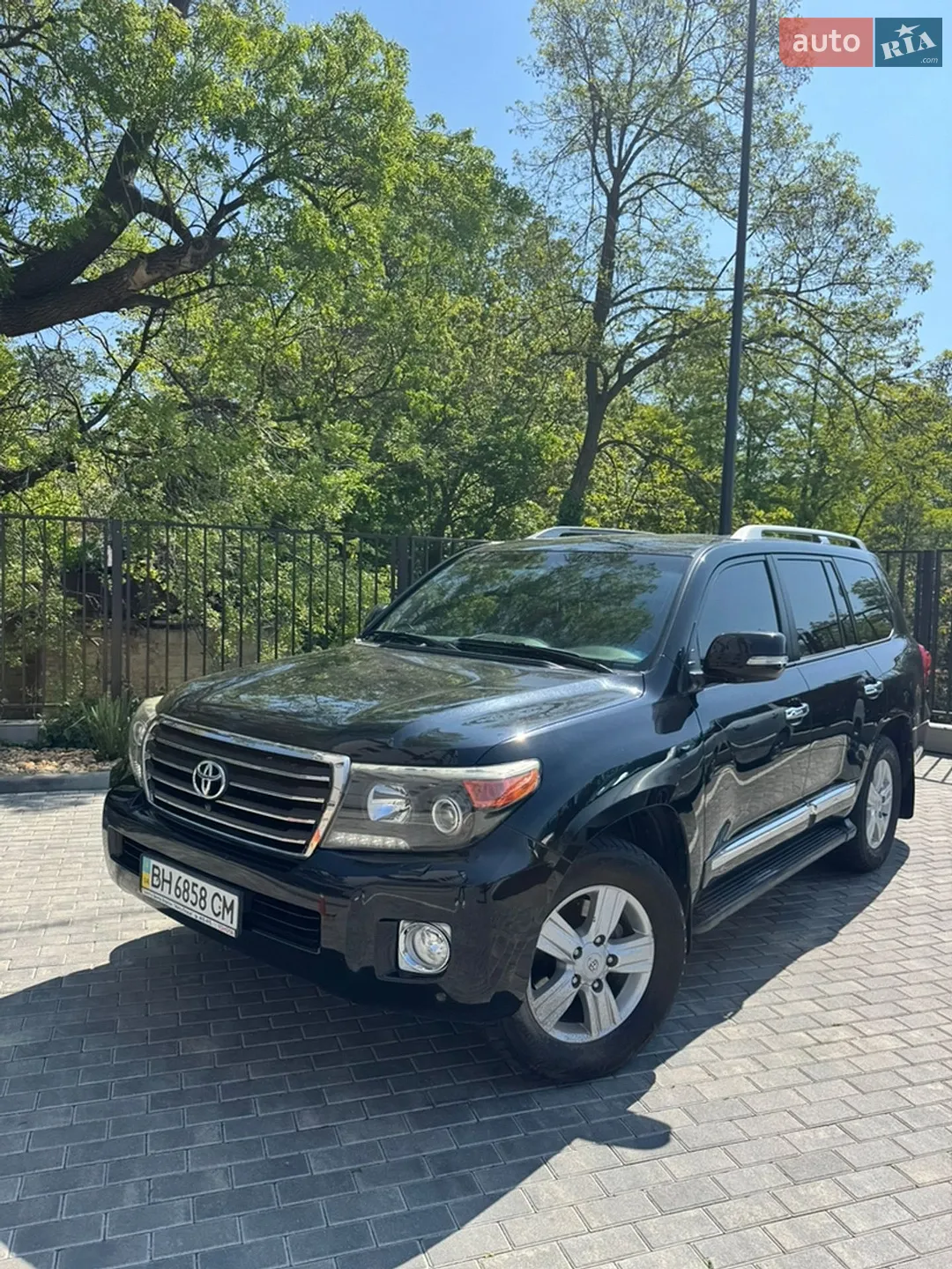 Toyota Land Cruiser, 2014