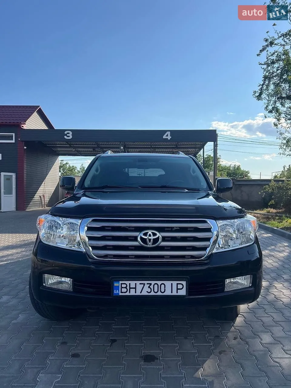 Toyota Land Cruiser, 2011