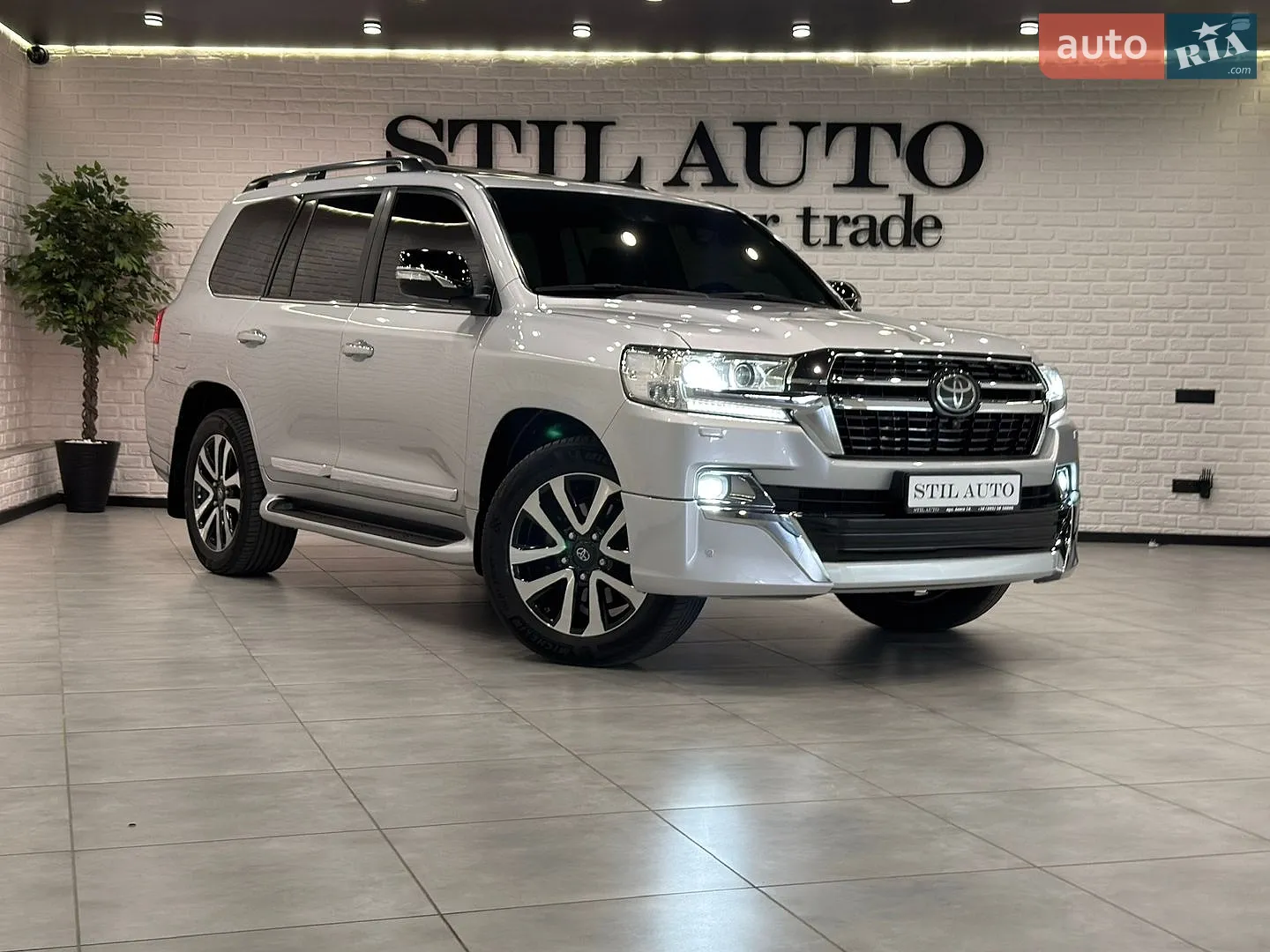 Toyota Land Cruiser, 2016