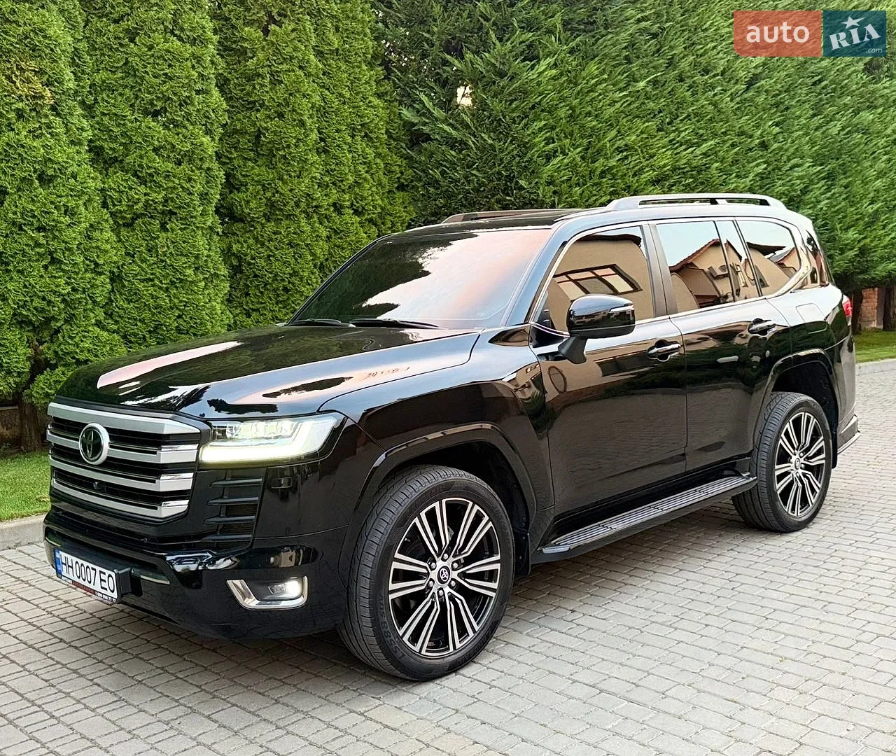 Toyota Land Cruiser, 2023