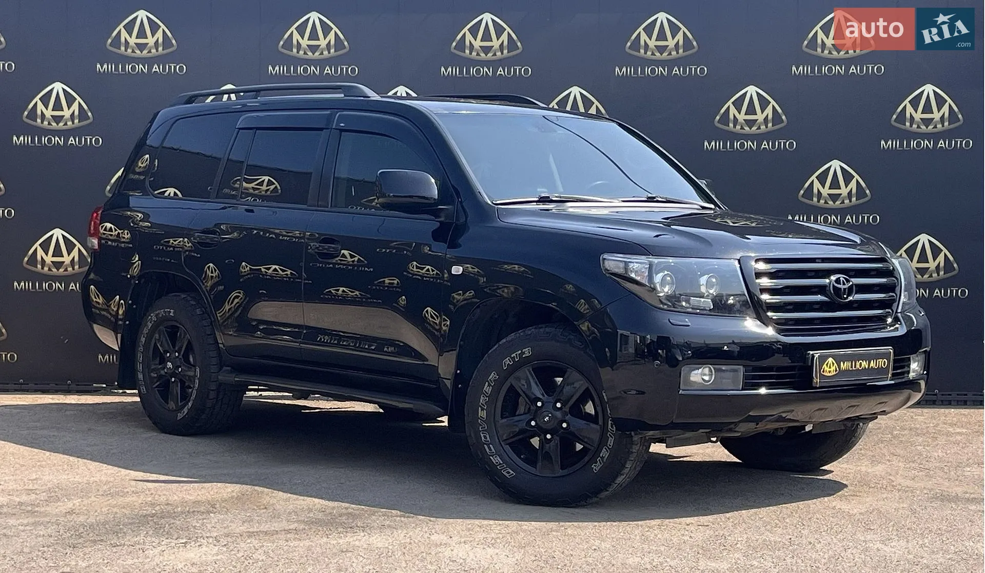 Toyota Land Cruiser, 2011
