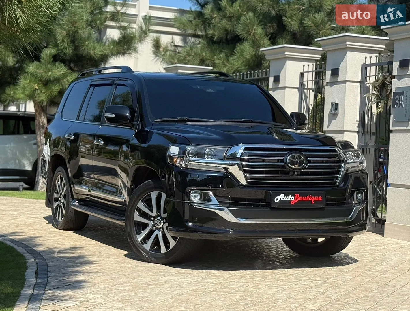 Toyota Land Cruiser, 2019