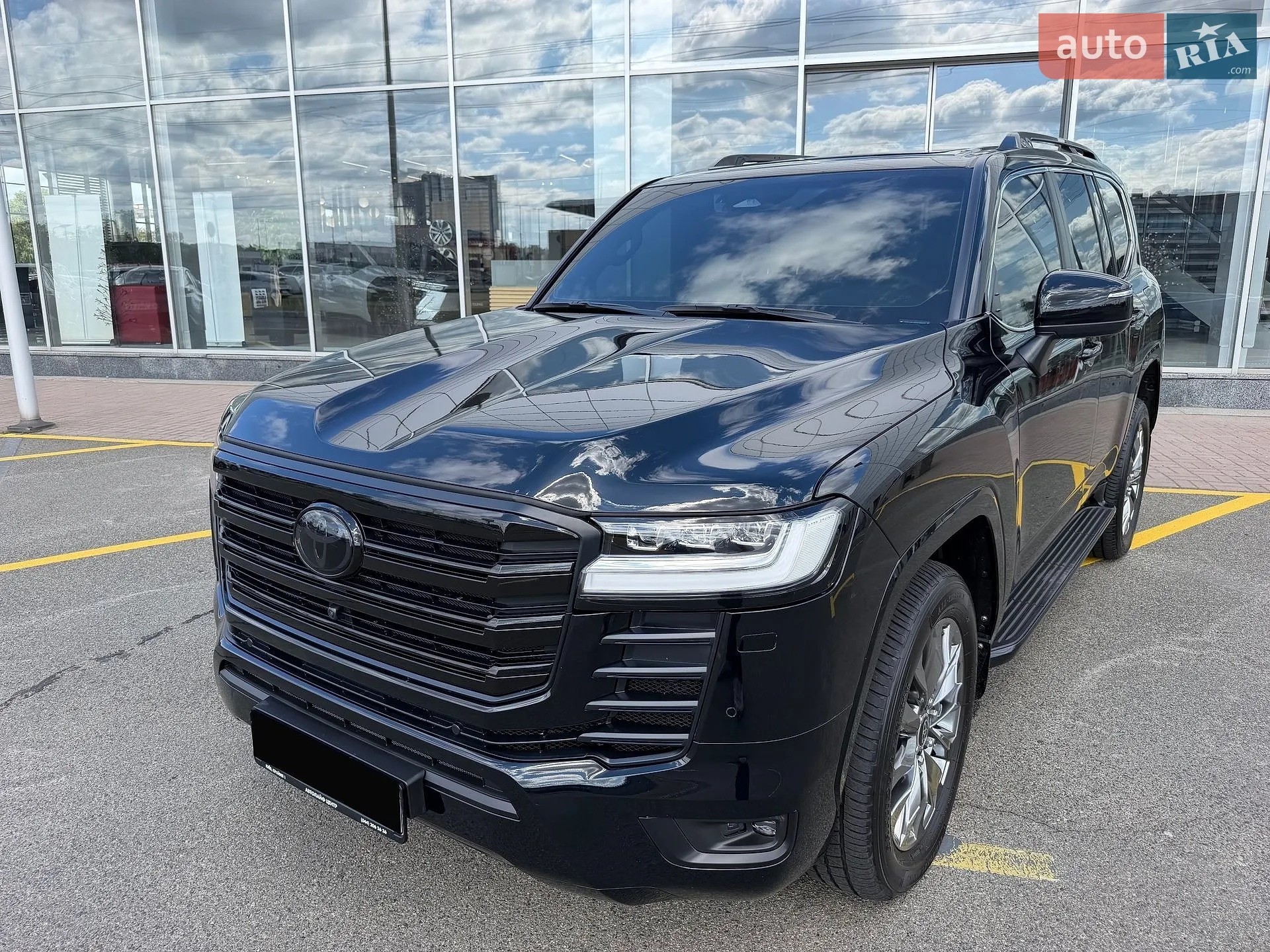 Toyota Land Cruiser, 2025