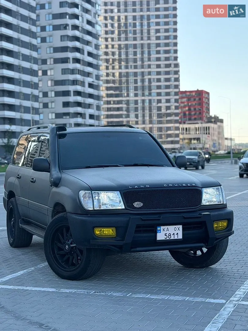 Toyota Land Cruiser, 2000