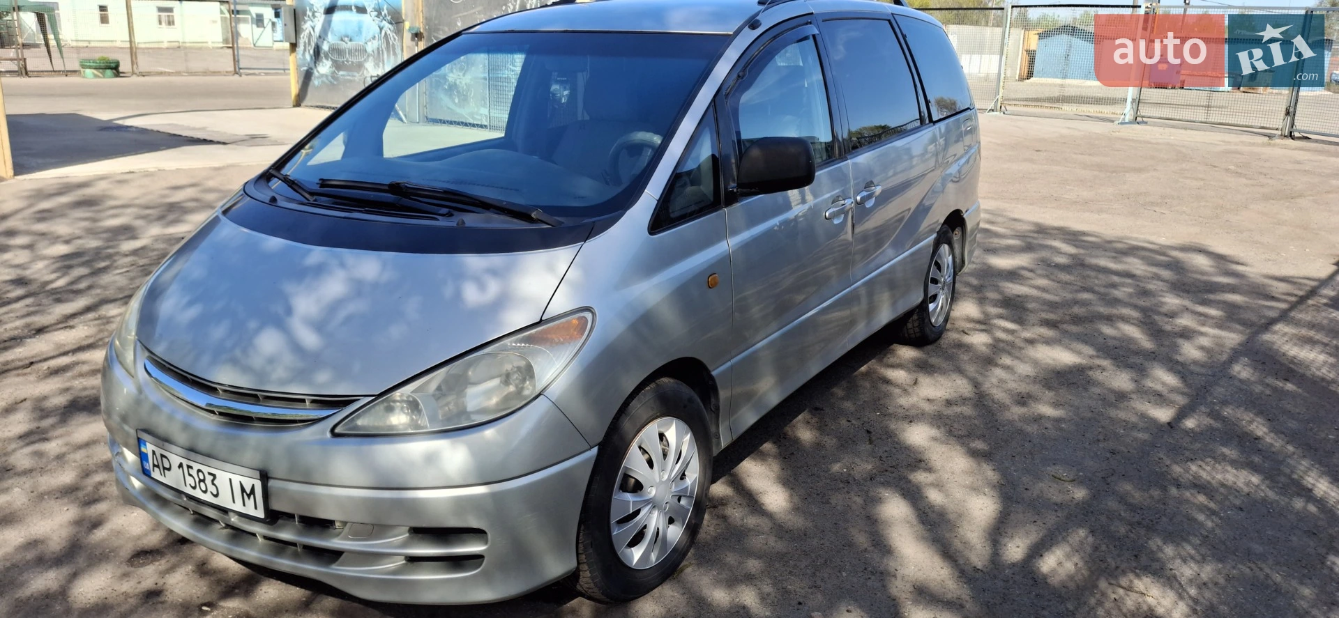 Toyota Previa, 2000